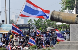 Phản ứng tại Thái Lan về luật tình trạng khẩn cấp 